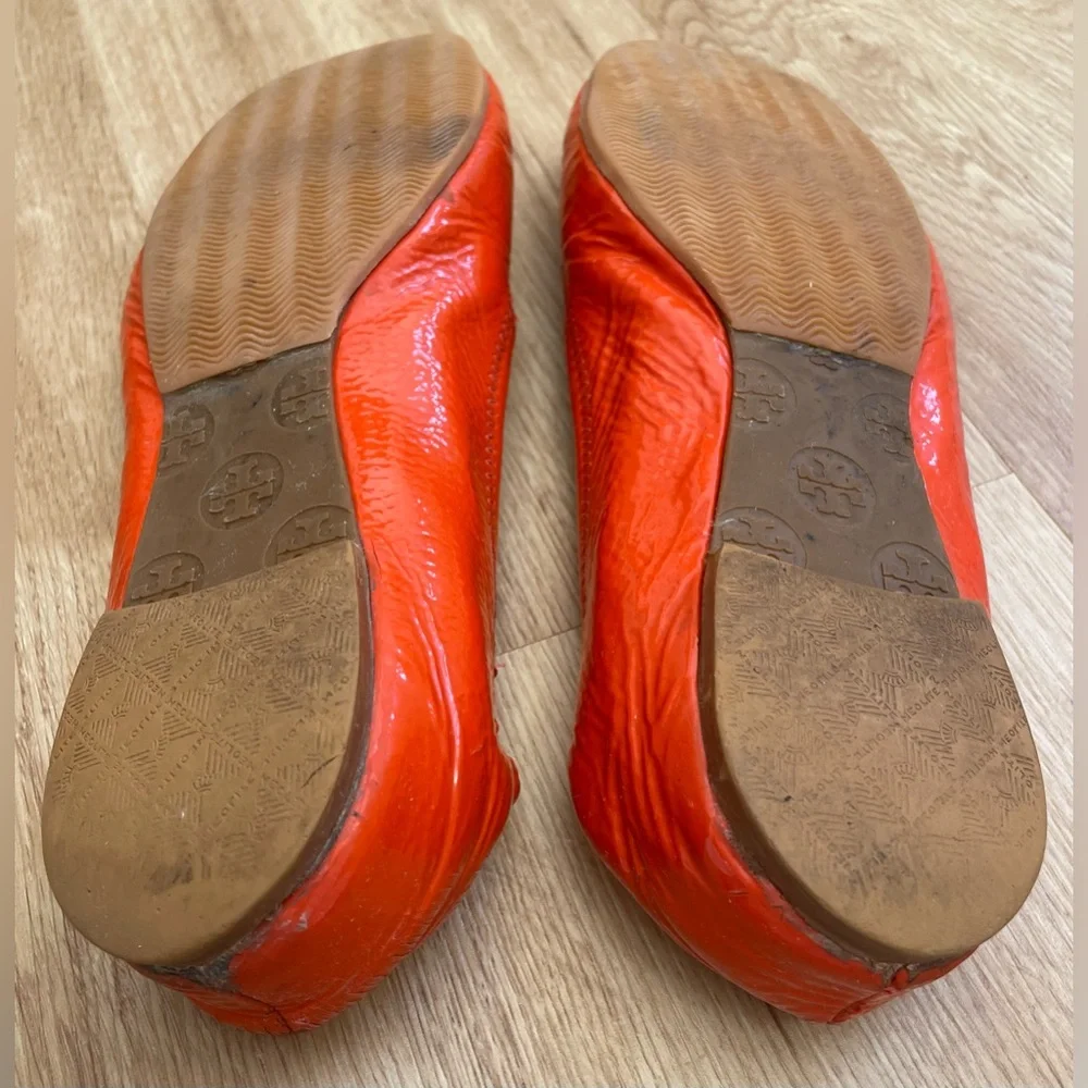 Tory Burch Reva Coral Orange Logo Patent Leather Ballet Flats Womens Size 10